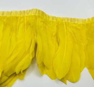 Frange piuma d’oca giallo