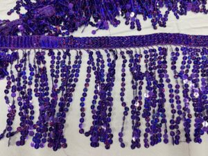Frange paillettes viola